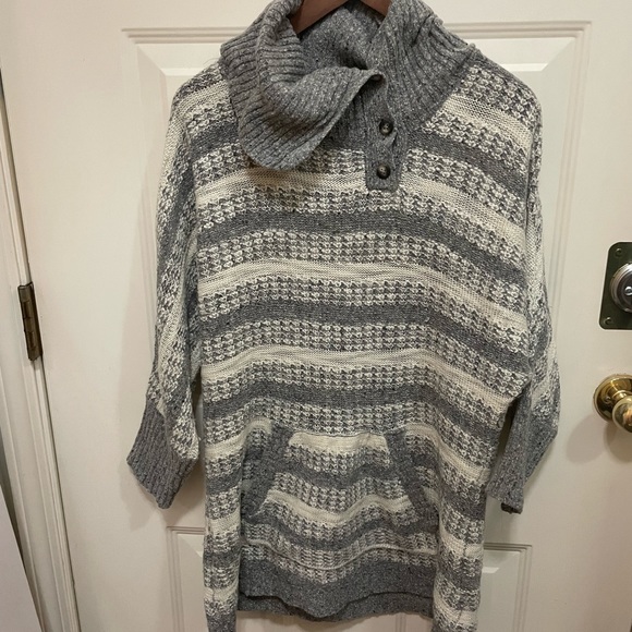 Change of the Moon tunic - Picture 1 of 4